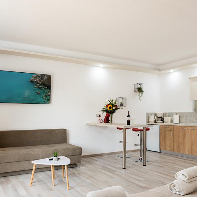 Terinikos Sunny Garden Hotel