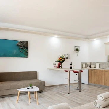 Terinikos Sunny Garden Hotel