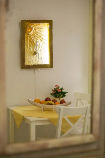 Efchi Suites 1904