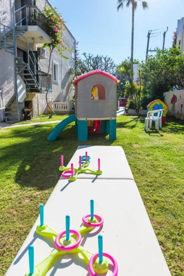 Trefon Hotel Apartments&Family Suites