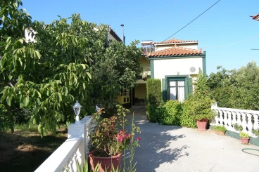 Elektra Apartments&Studios