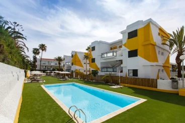 Apartamentos Africana