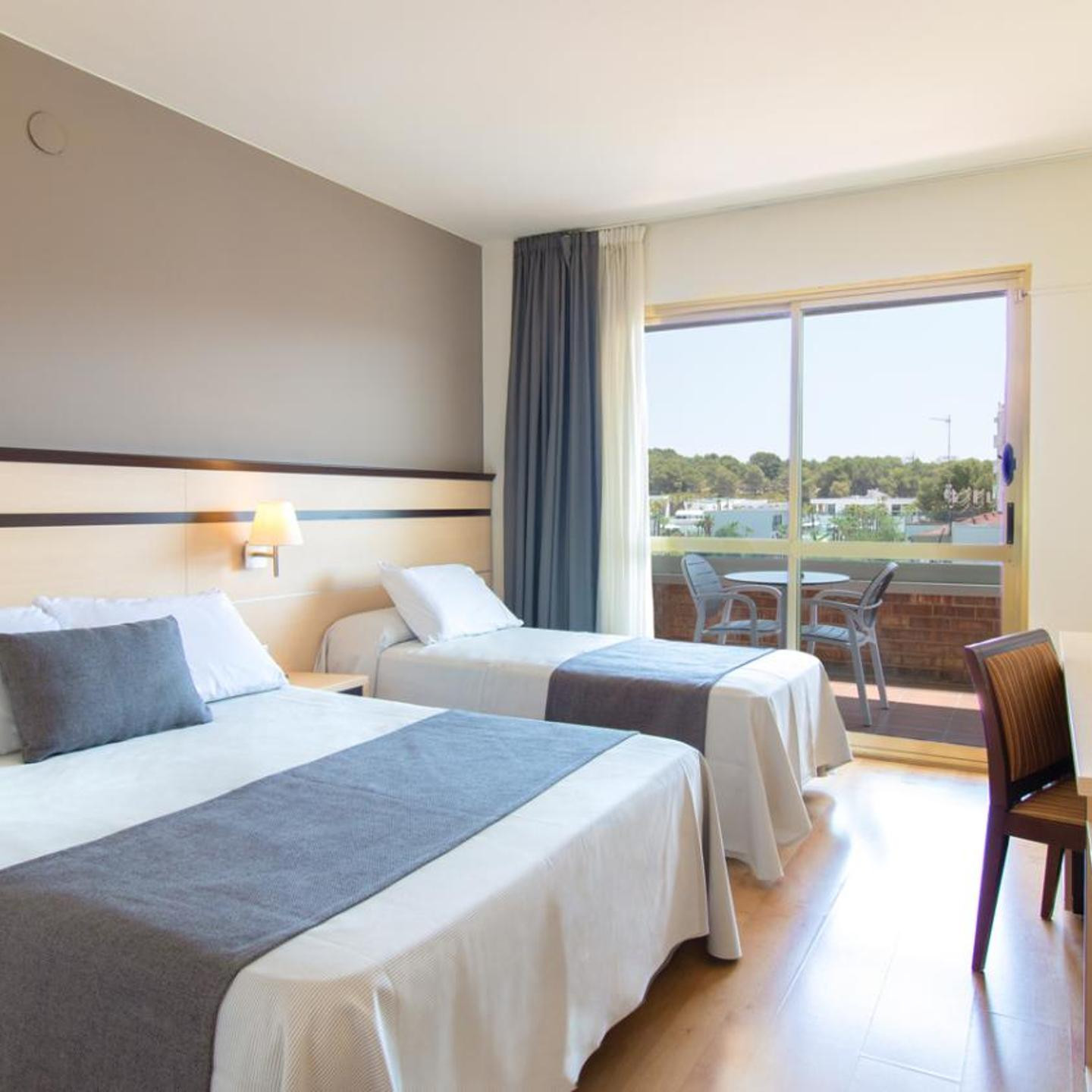 Golden Port Salou & Spa