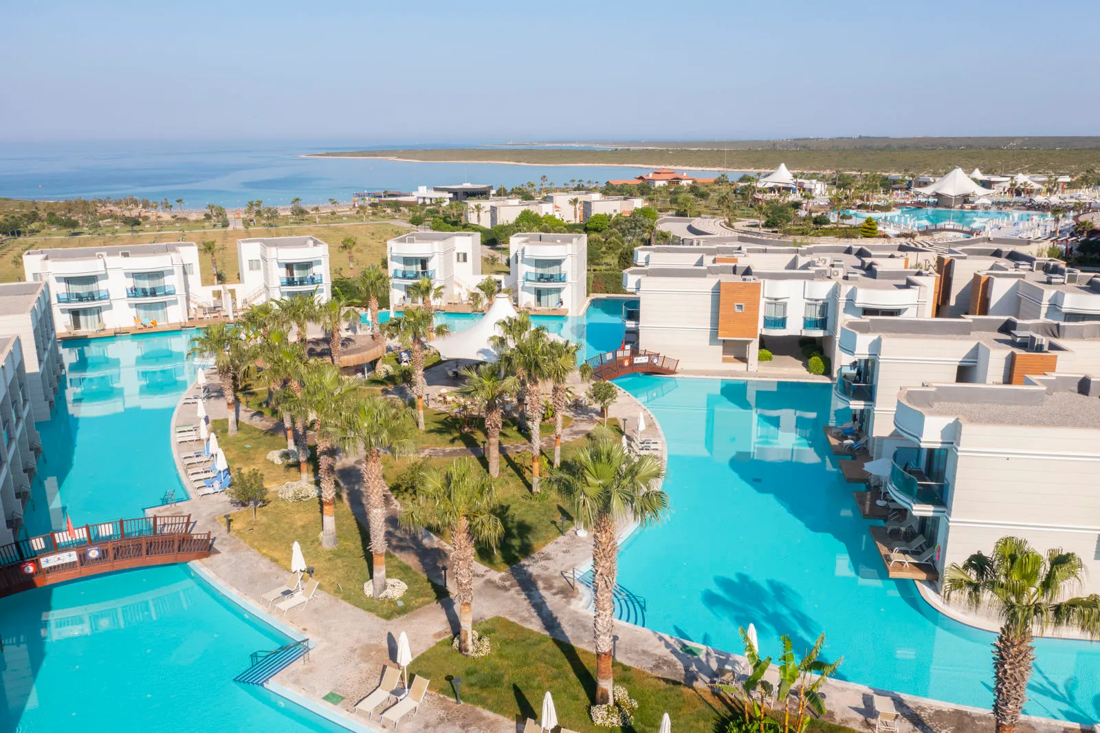 Aquasis De Luxe Resort&Spa