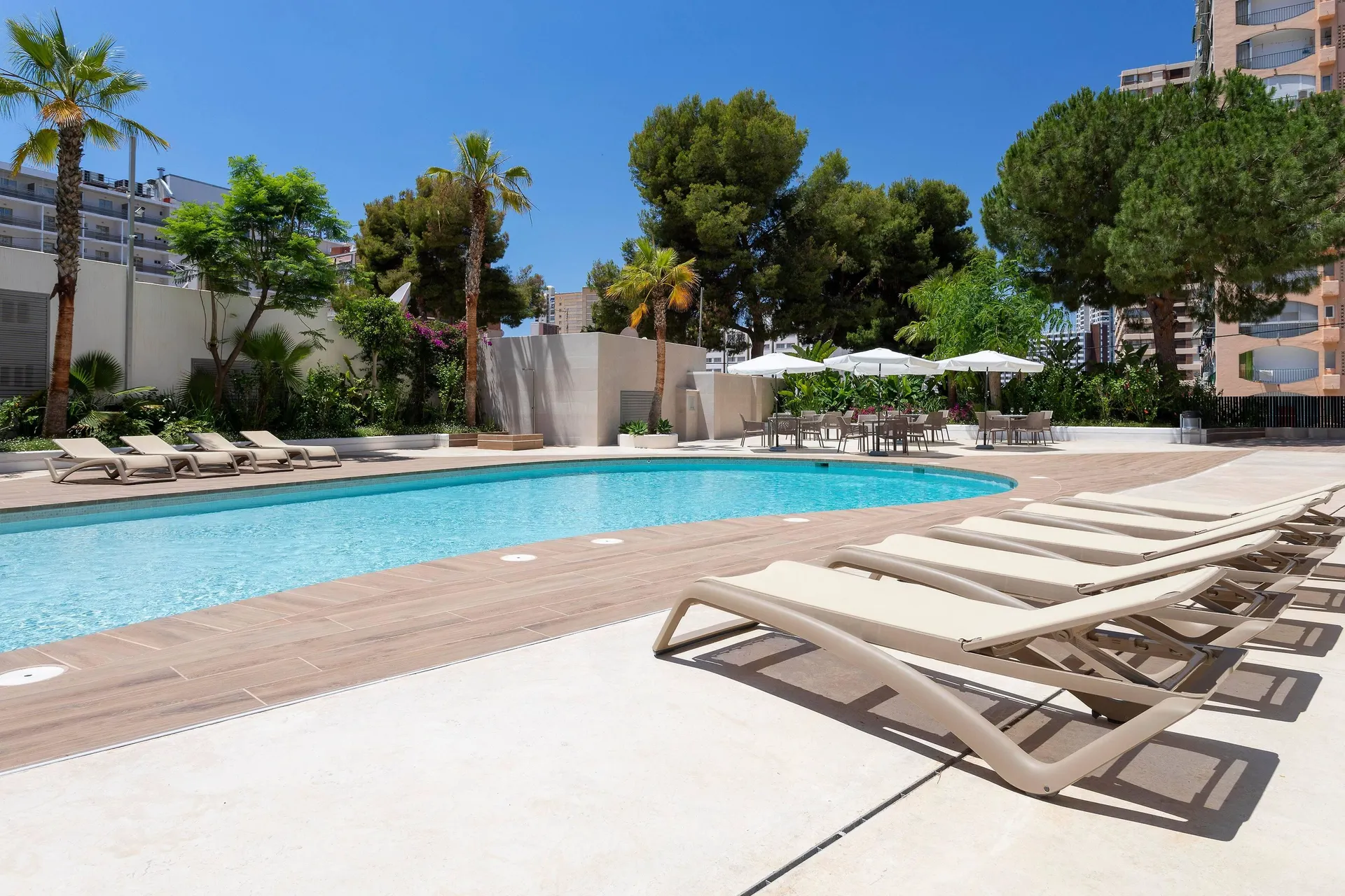 Halley Hotel&Apartments, Affiliated by Meliá