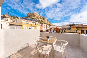 Apartamentos Quijano by Be Alicante