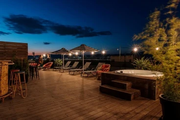 Max Brown Downtown Athens