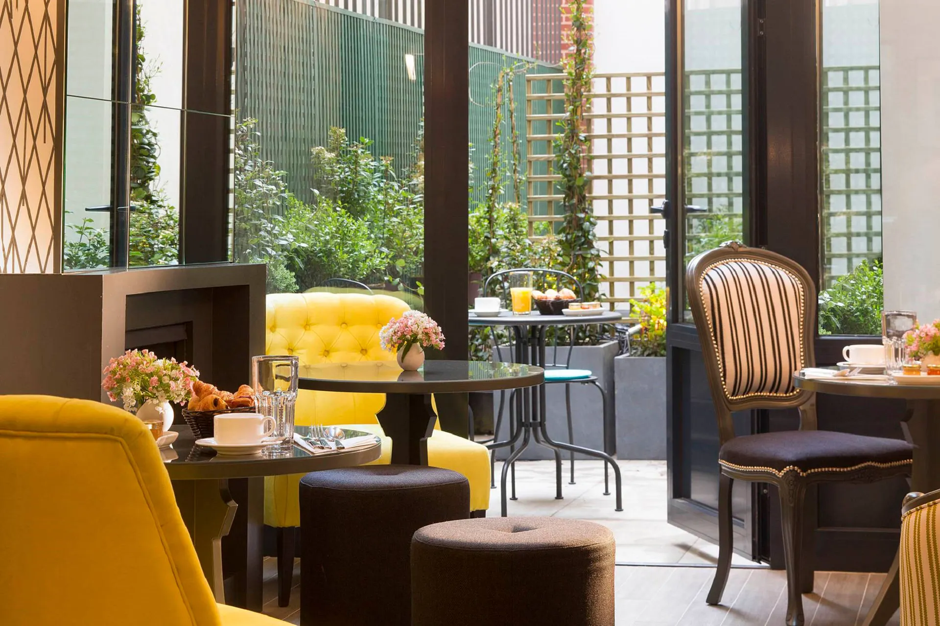 Les Plumes Hôtel Paris