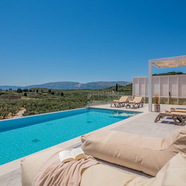 Spartakos Villa Resort