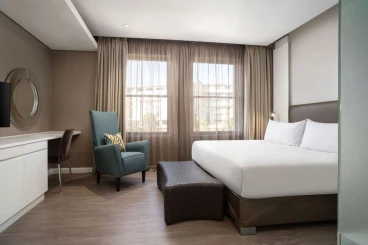 Protea Breakwater Lodge