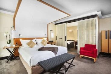 Five Seas Hotel Cannes