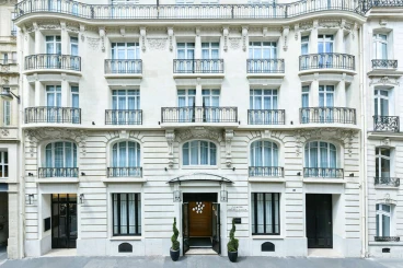 Maison Astor Paris Curio Collection by Hilton