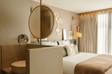 Bloom House Hotel