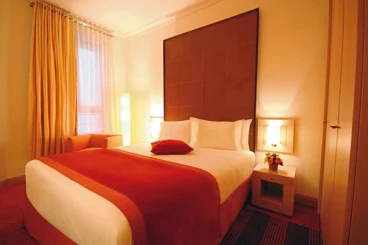 Westside Arc de Triomphe