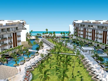 Majestic Elegance Costa Mujeres