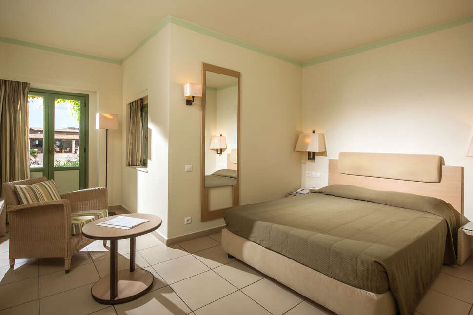 Silva Beach Hotel