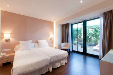 Hotel Les Rotes