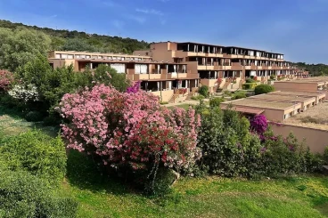 Portolaconia Residence Condominio