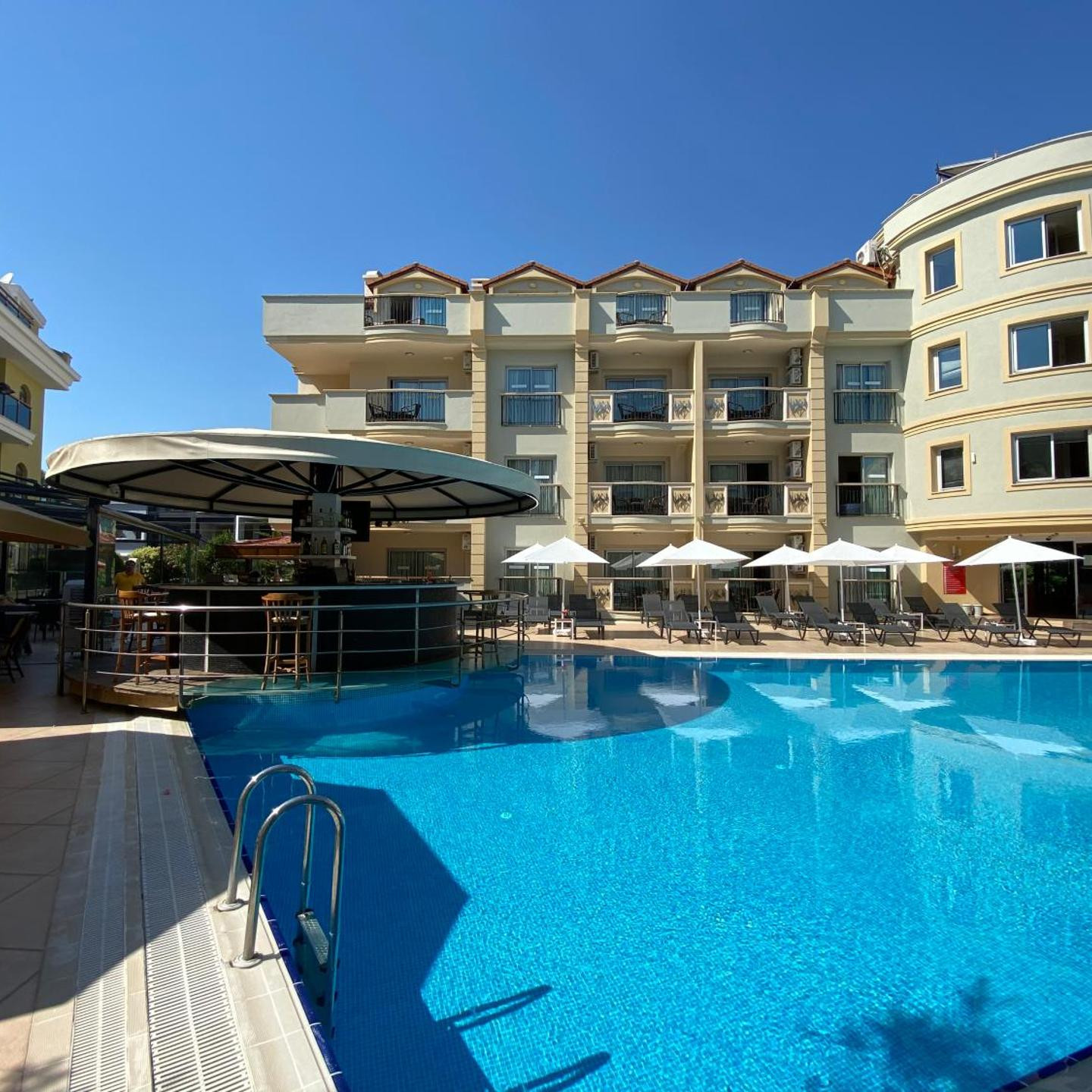 Club Karakas Apart Otel