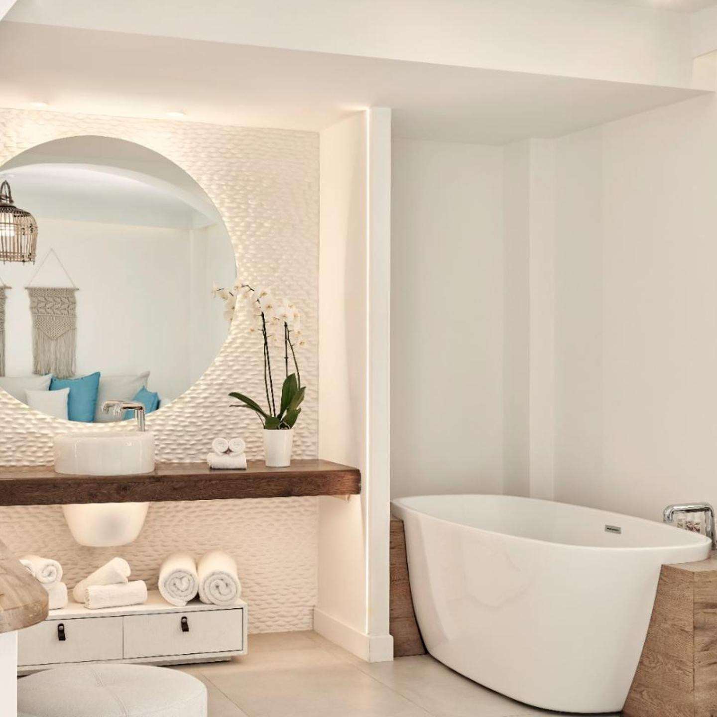 Nikki Beach Resort & Spa Santorini