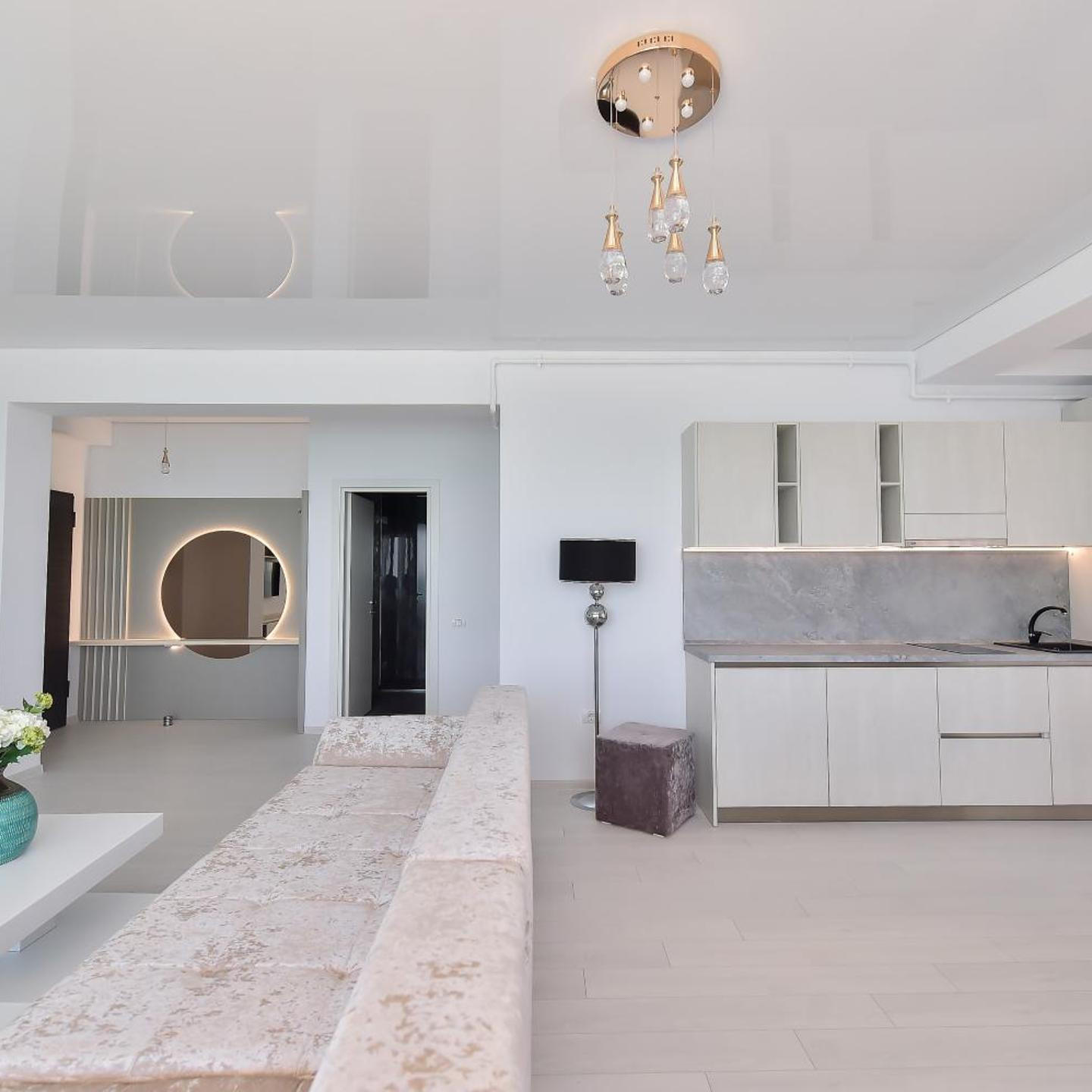 Resort Building Stefan