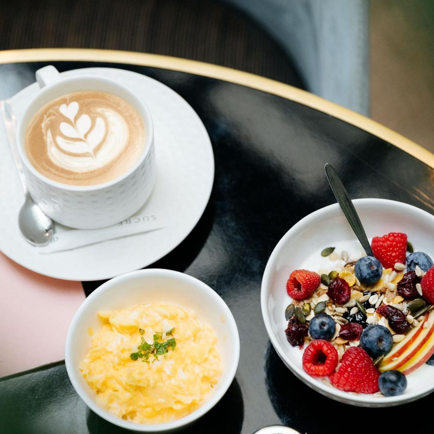 Le Parisis - Paris Tour Eiffel