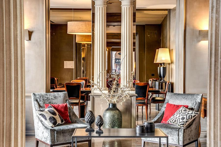 Colonna Palace Hotel