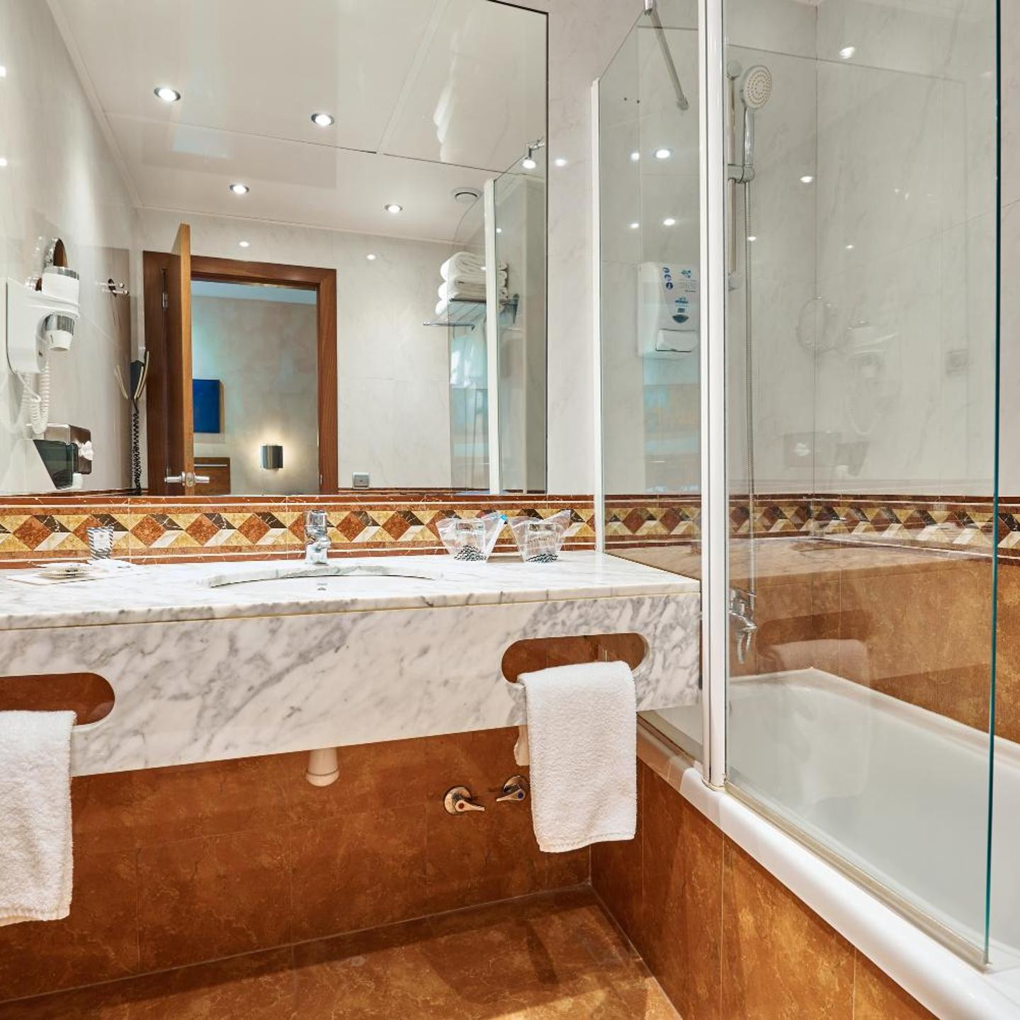 Hotel Garbí Mil·lenni