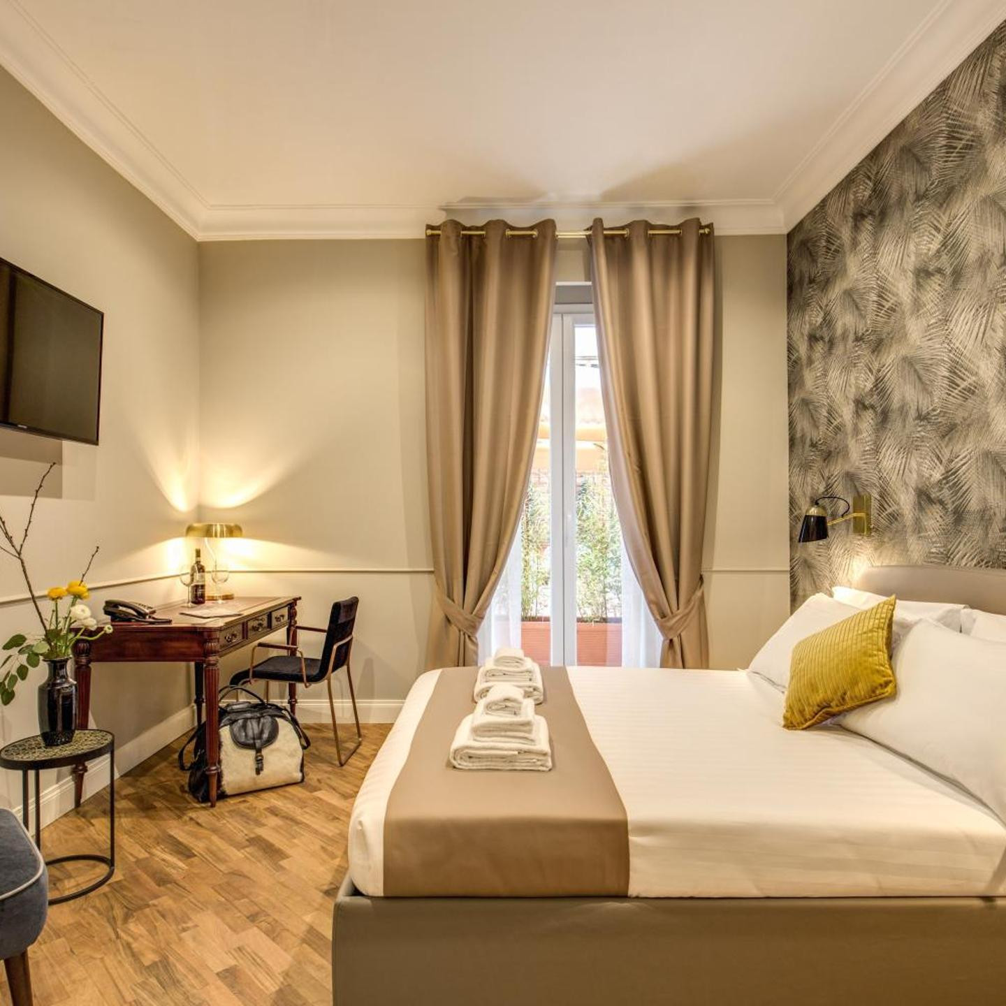 Charme Spagna Boutique Hotel