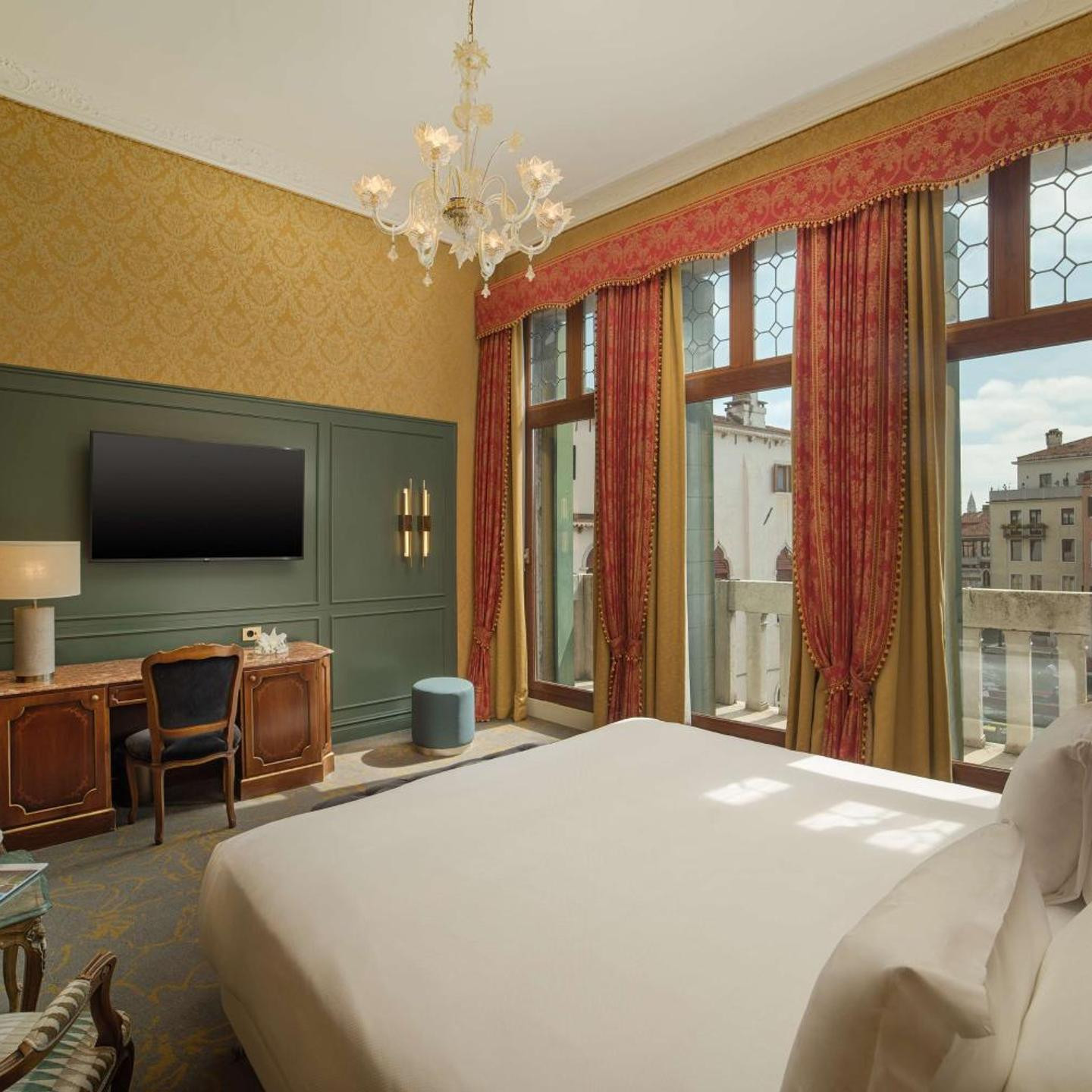 NH Venezia Santa Lucia