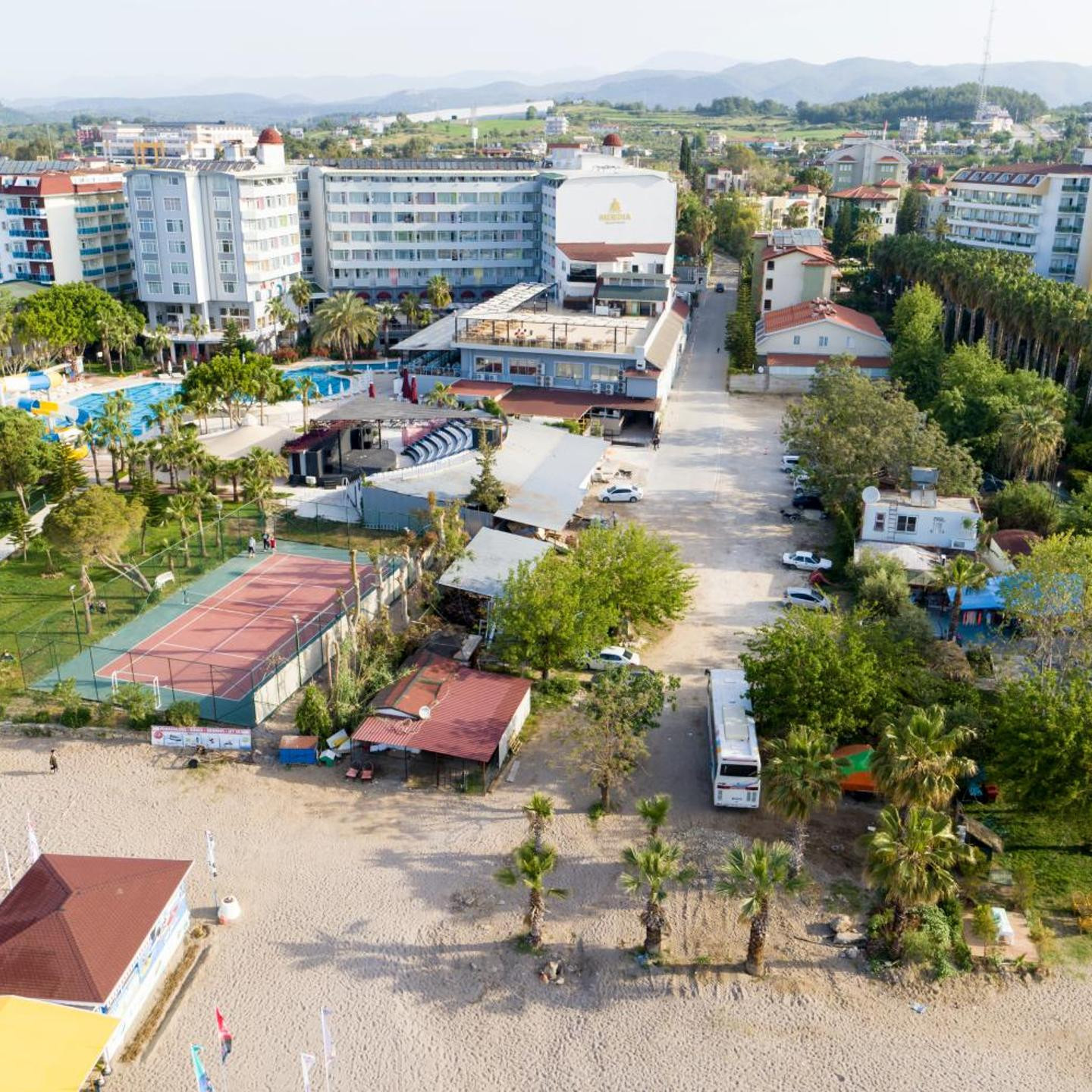 MERİDİA BEACH HOTEL