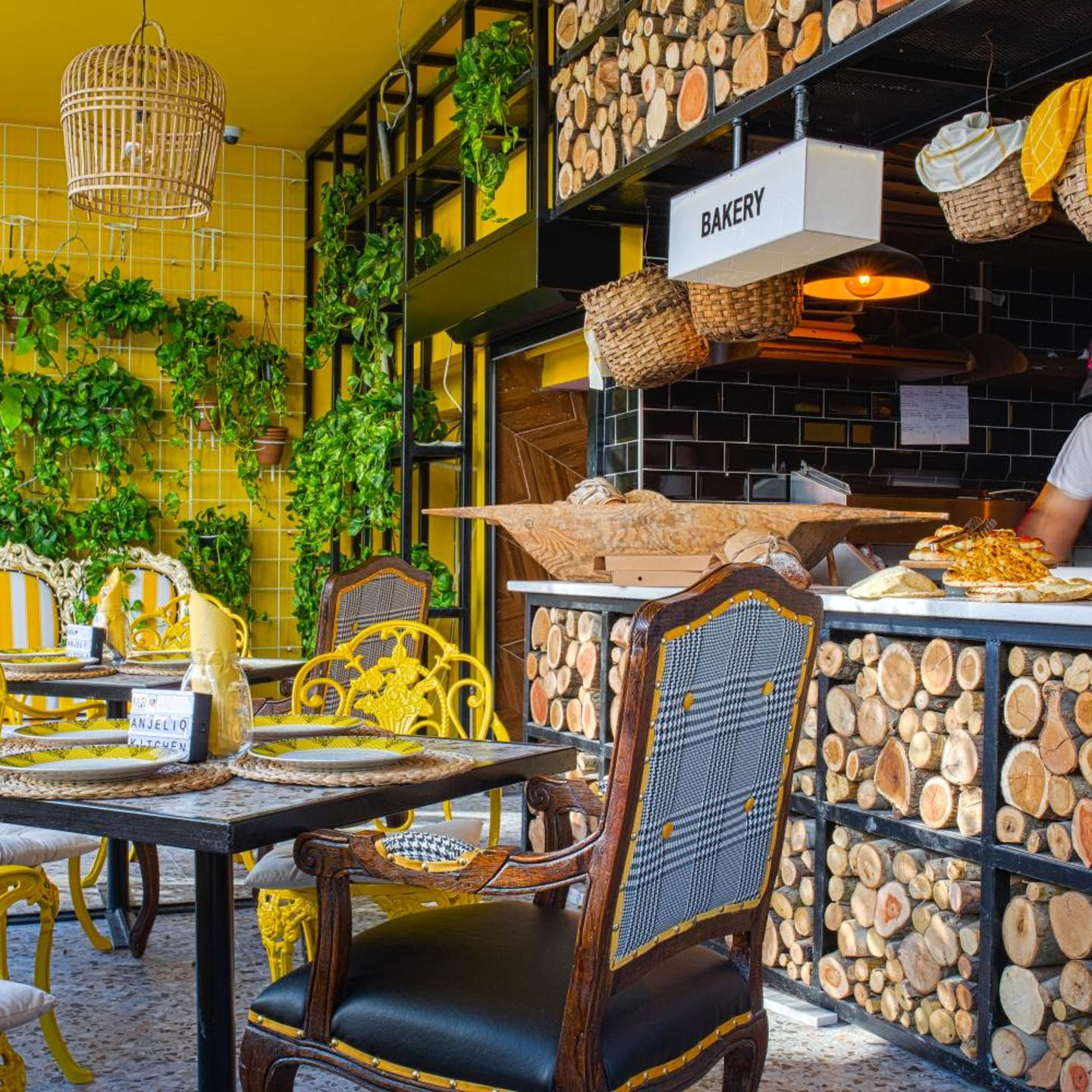 Anjeliq Downtown Boutique Hotel