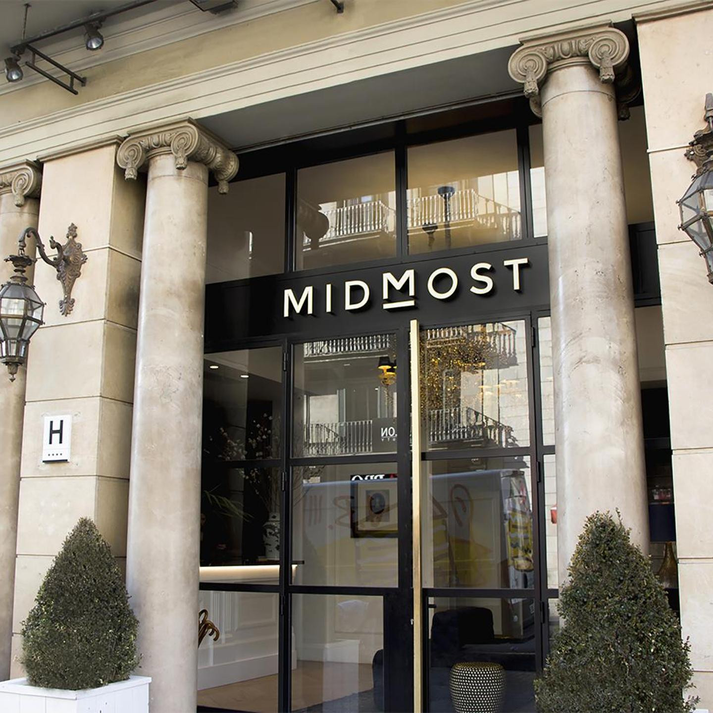 Midmost Barcelona