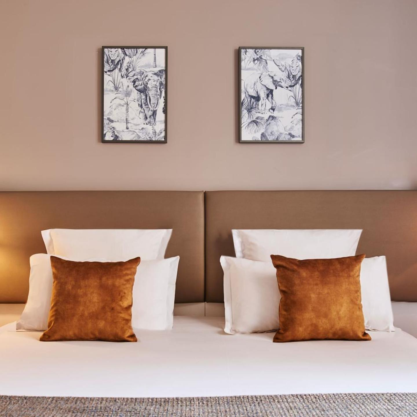 Hotel Magenta 38 by Happyculture