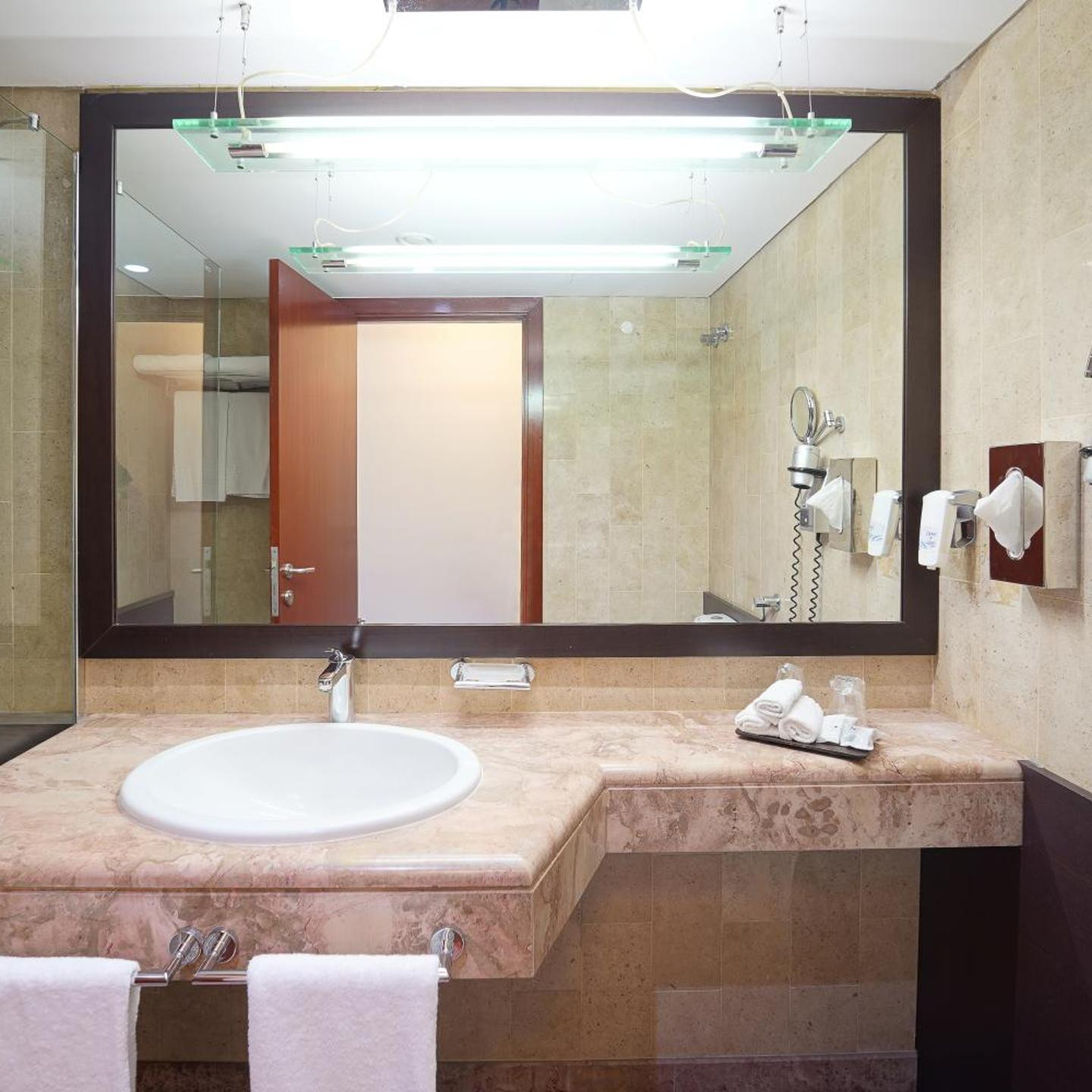 Legendary Lisboa Suites