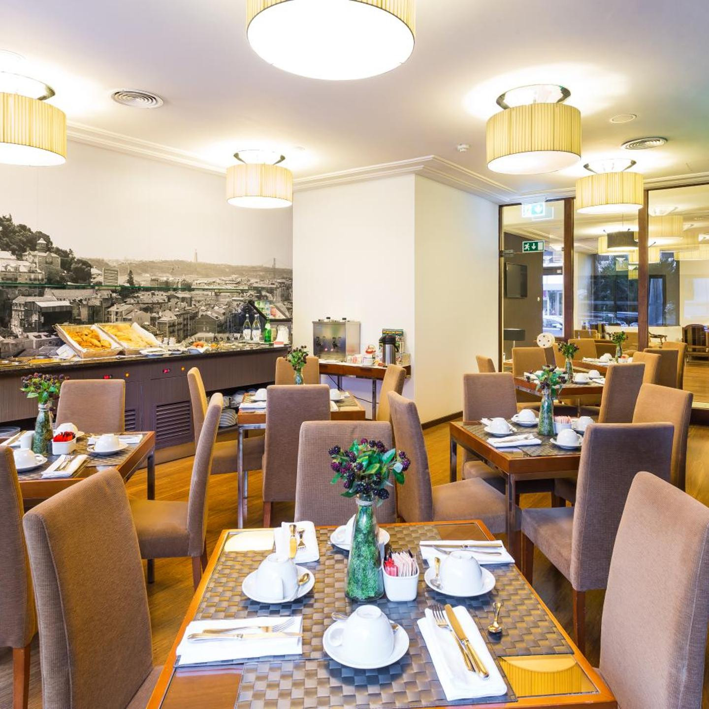 Legendary Lisboa Suites