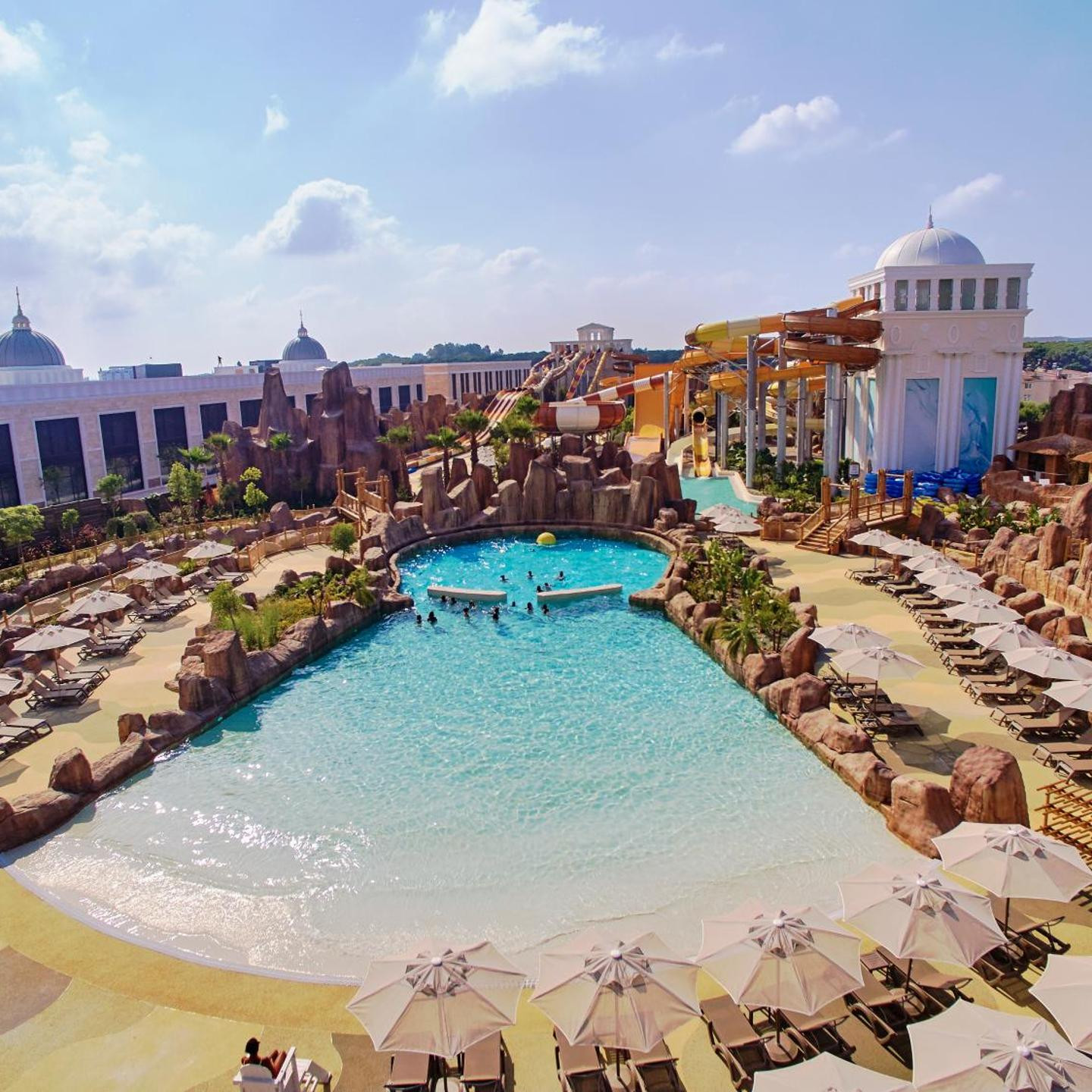 The Land Of Legends Kingdom Hotel