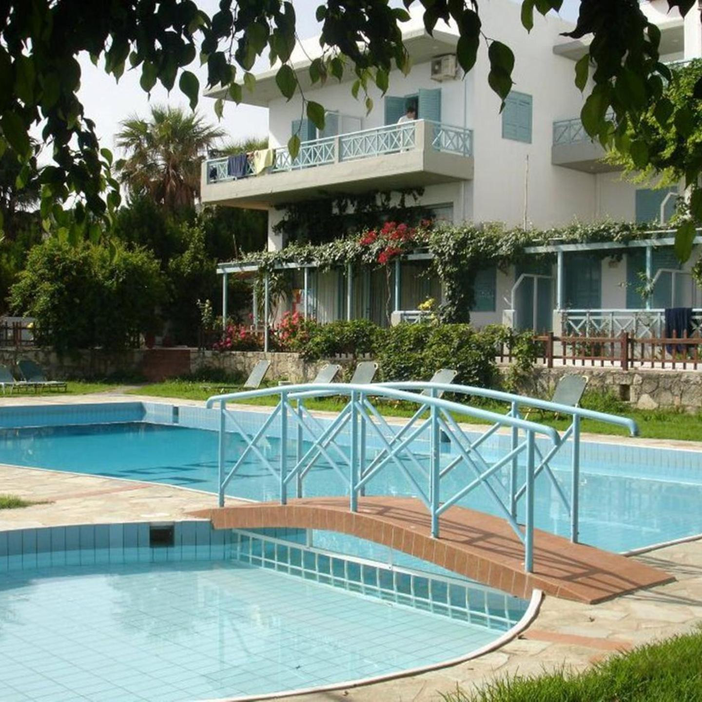 Anatoli Apartments