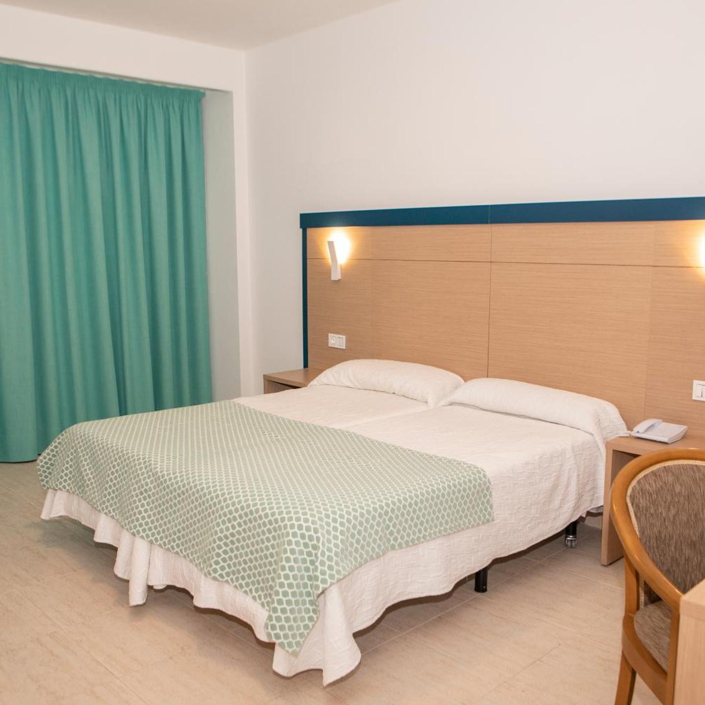 Hotel Apartamentos Pyr Fuengirola