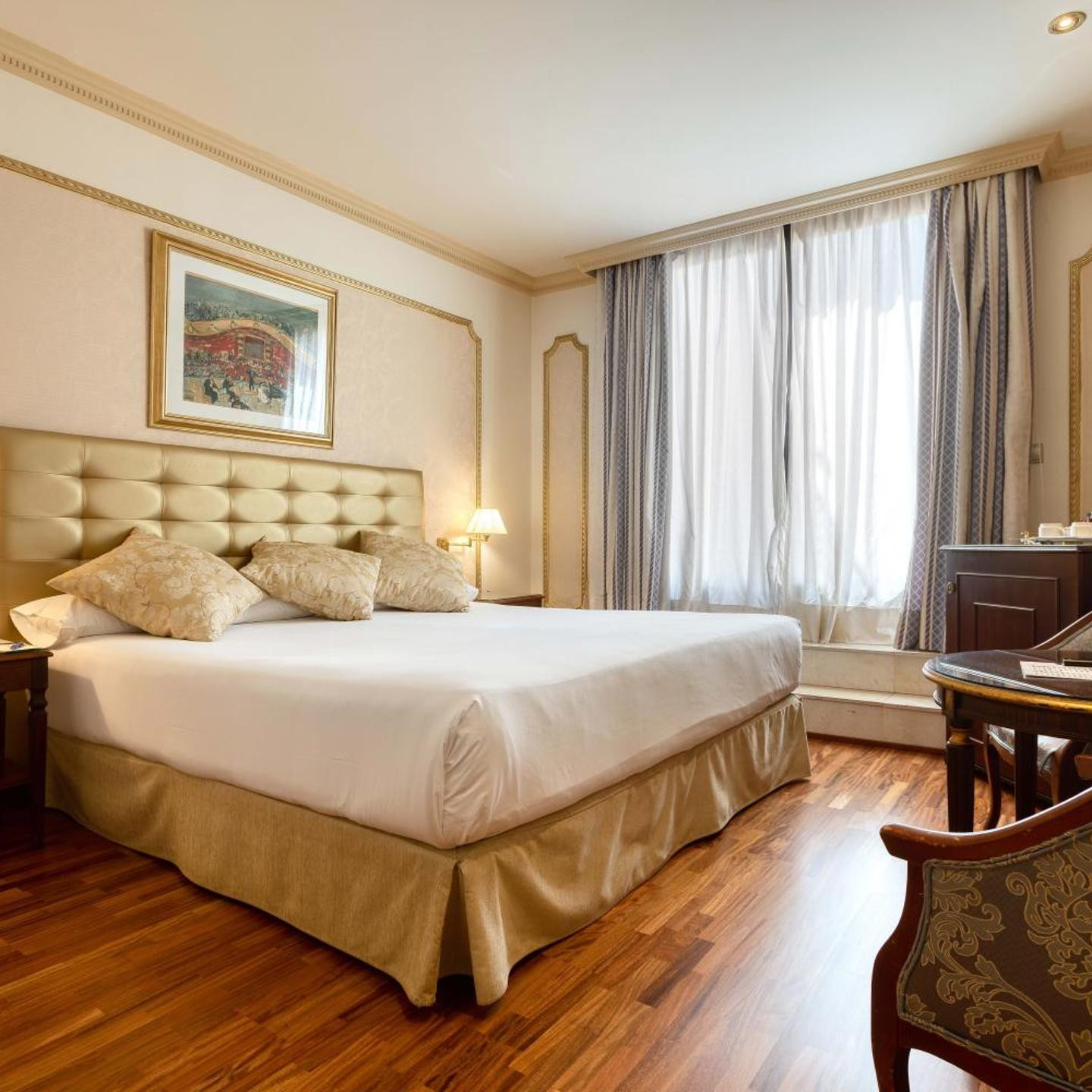 Hotel Roger de Lluria Barcelona