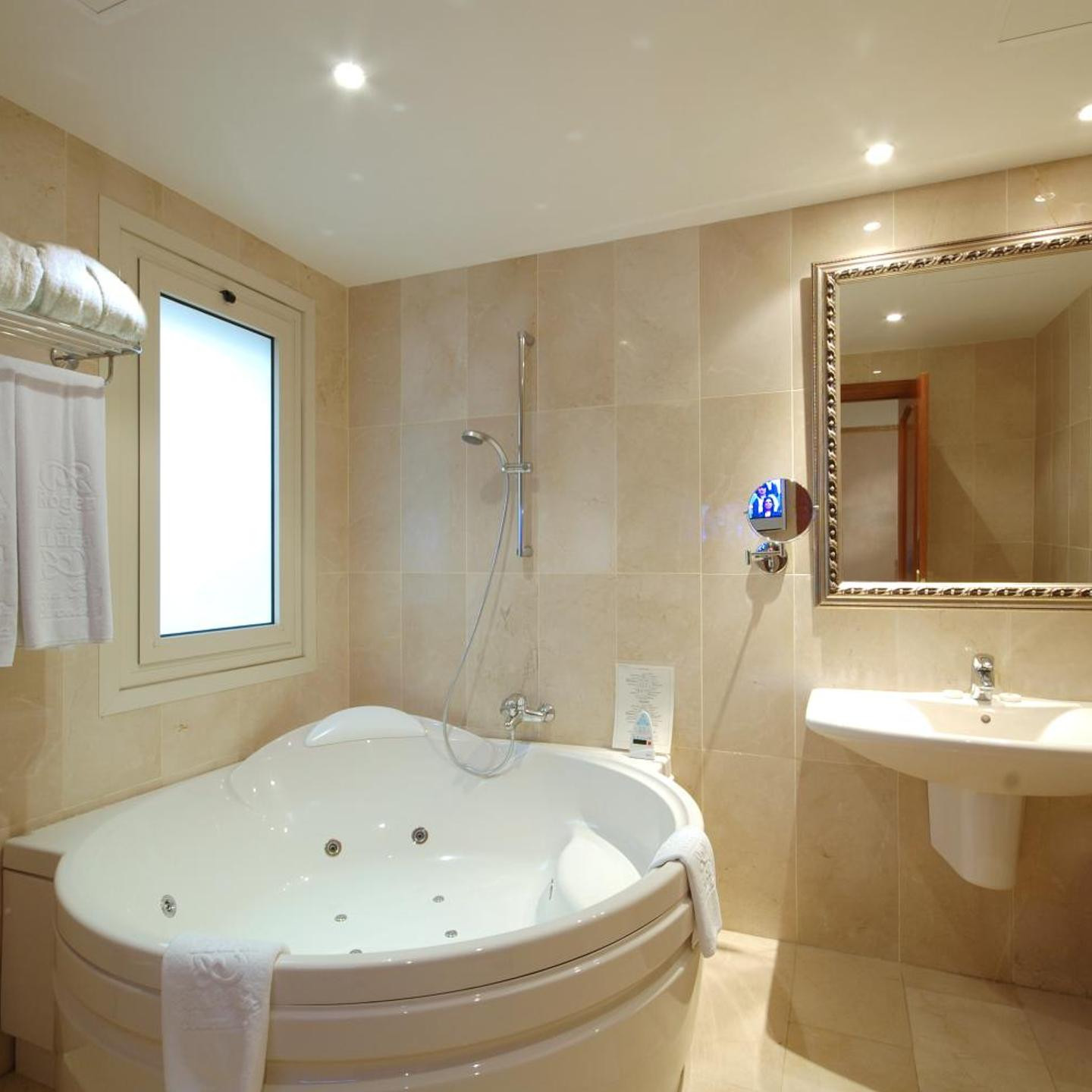 Hotel Roger de Lluria Barcelona