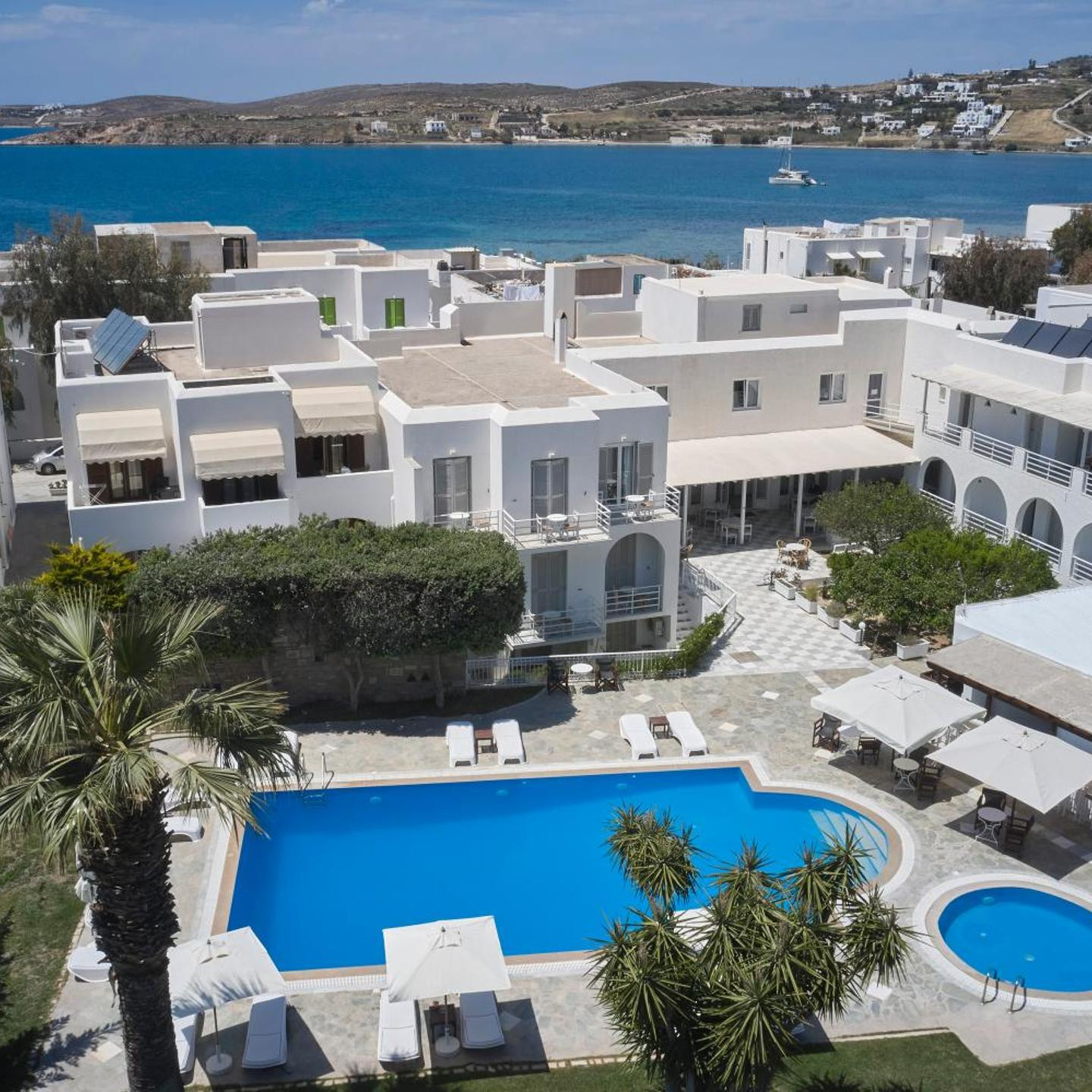 Polos Hotel Paros