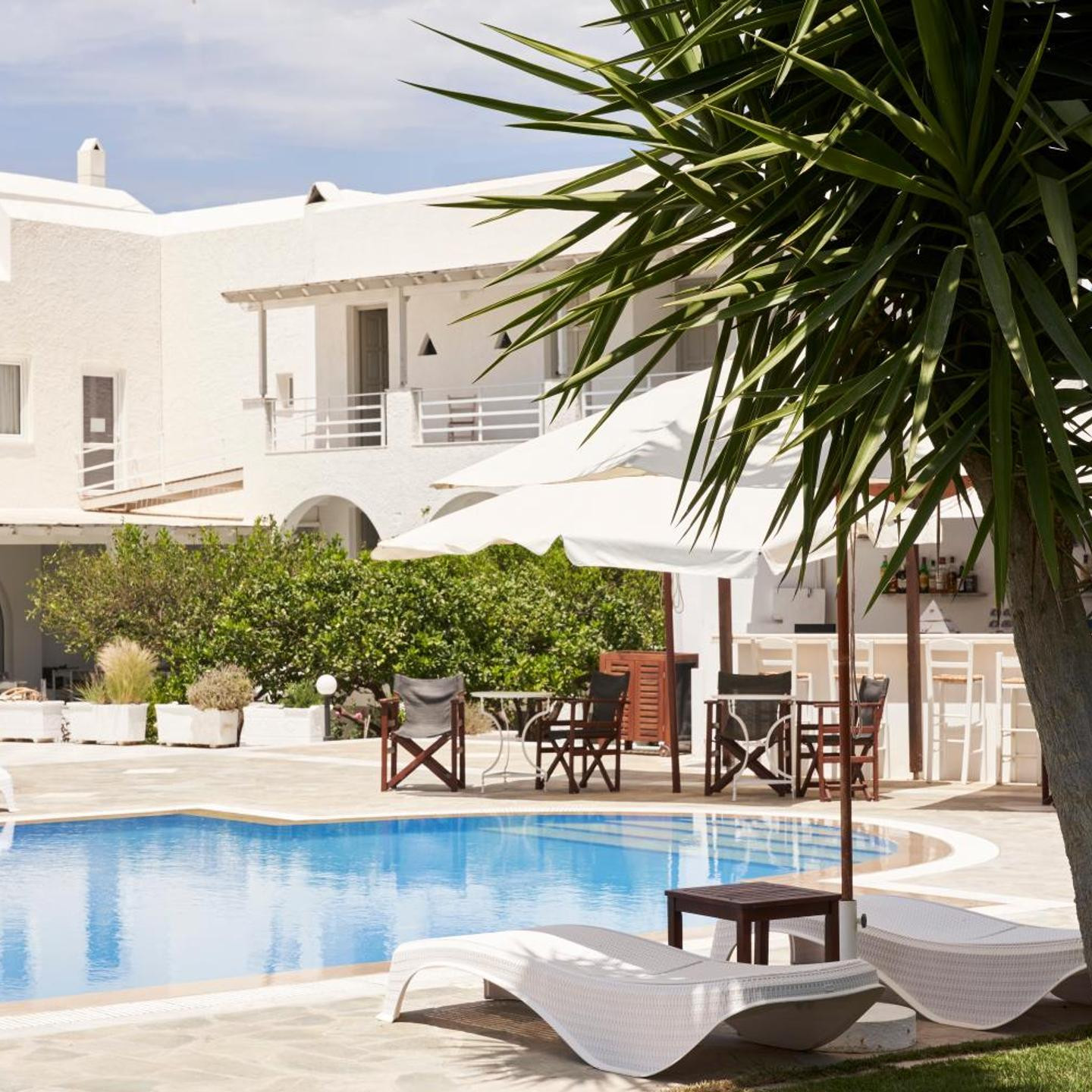 Polos Hotel Paros