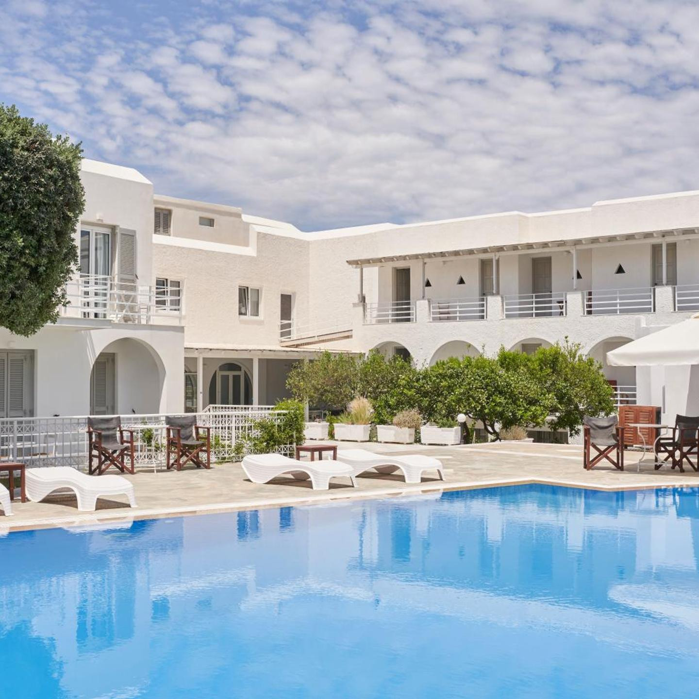 Polos Hotel Paros