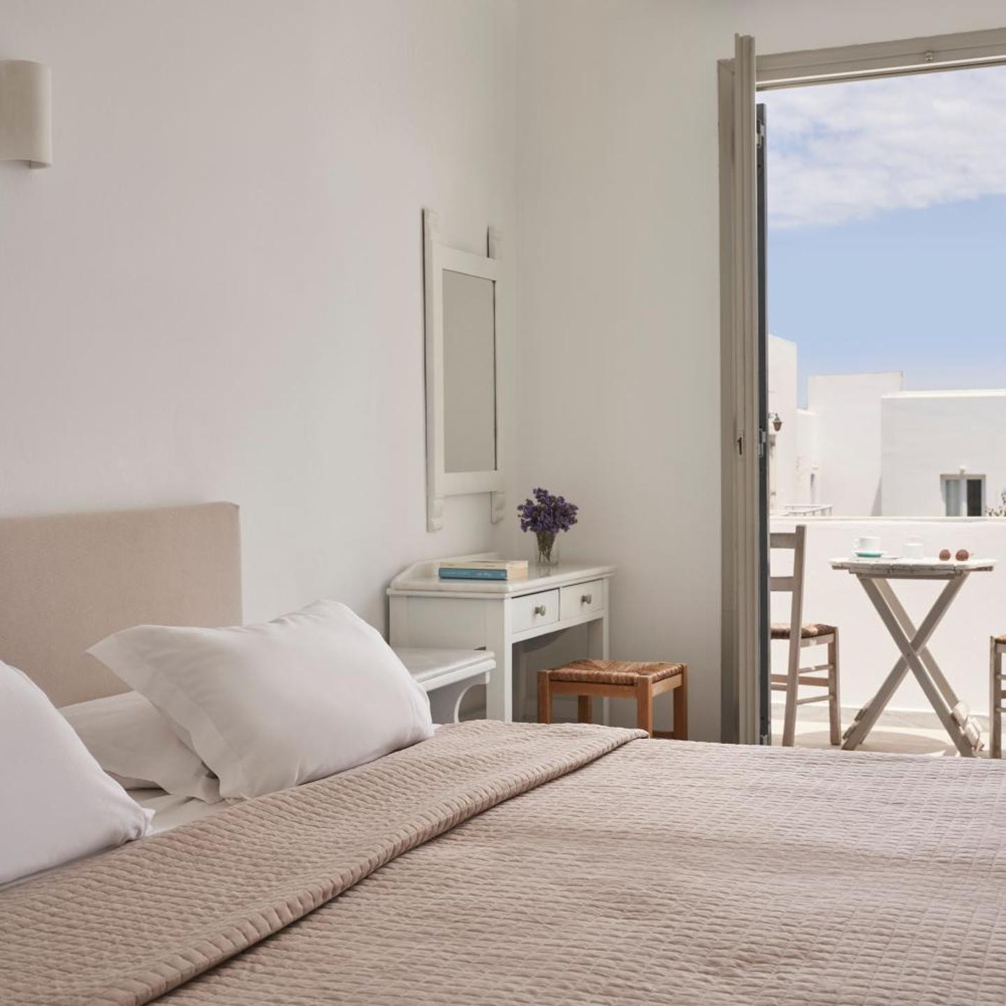 Polos Hotel Paros