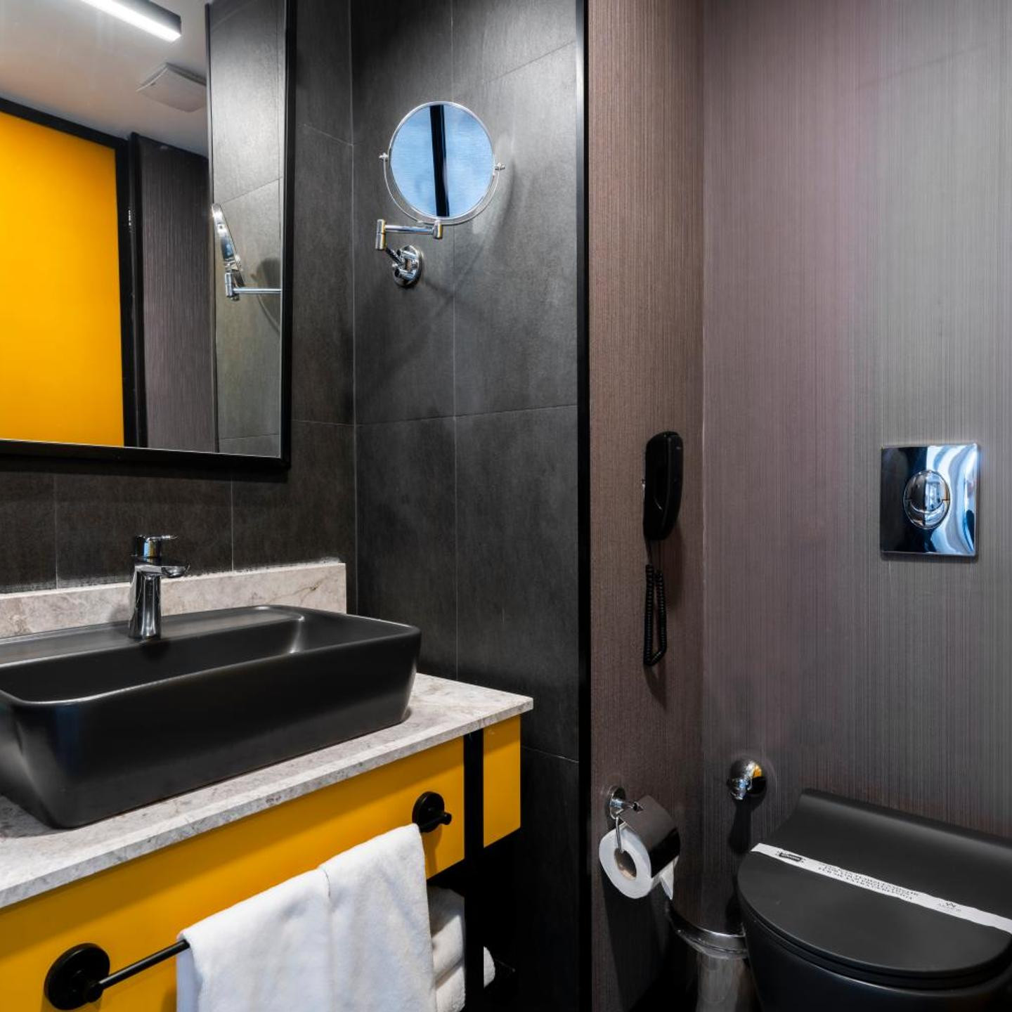 Arnor De Luxe Hotel & Spa