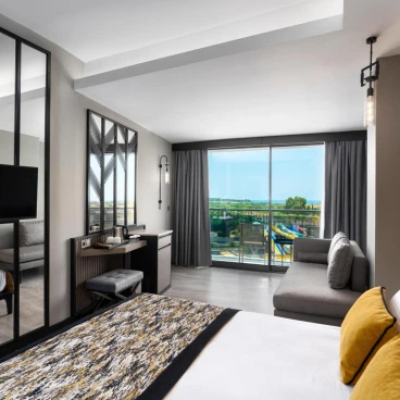 Arnor De Luxe Hotel & Spa
