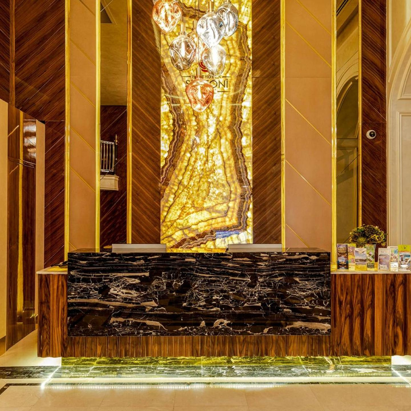 Beethoven Senfoni Hotel