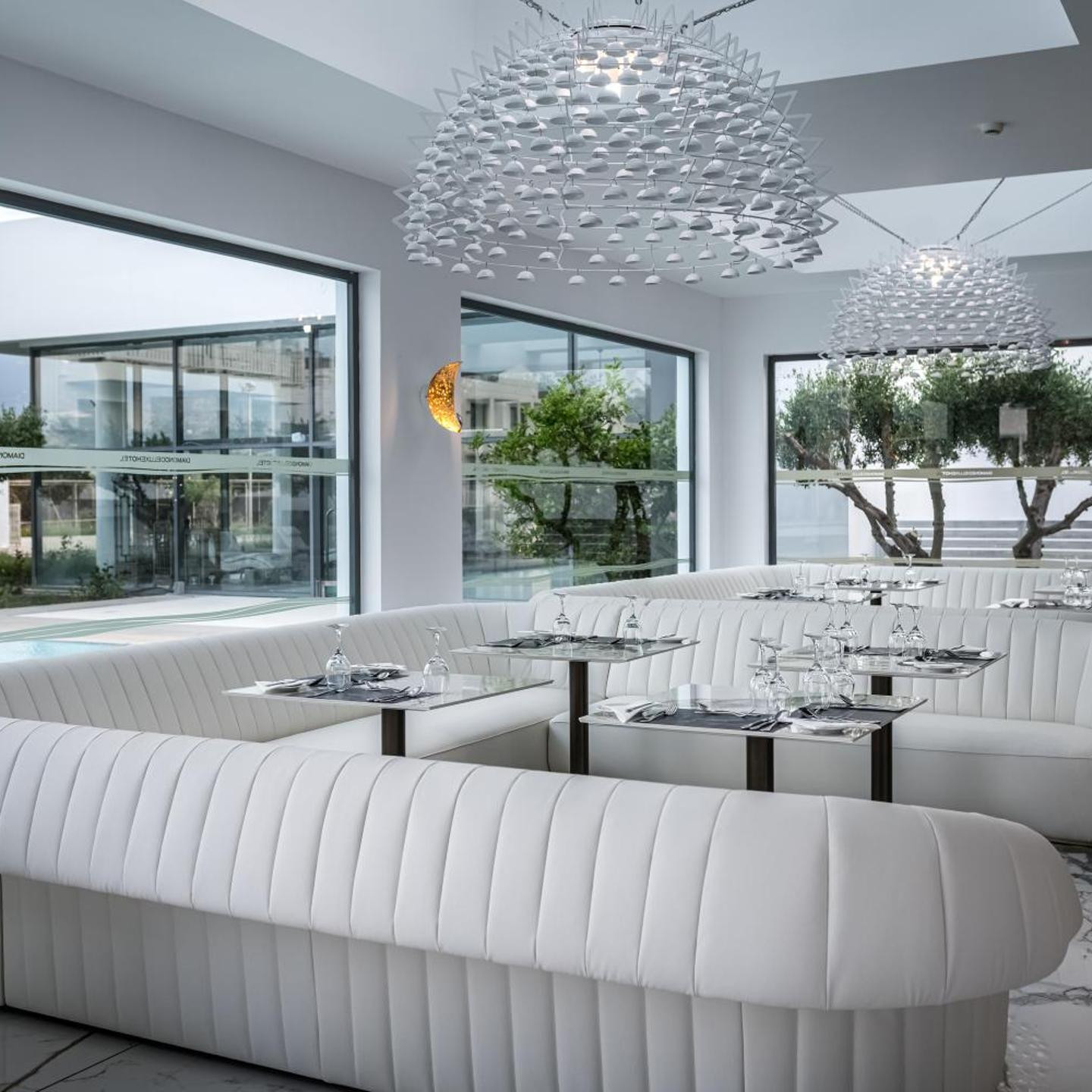 Diamond Deluxe Hotel - Adults Only