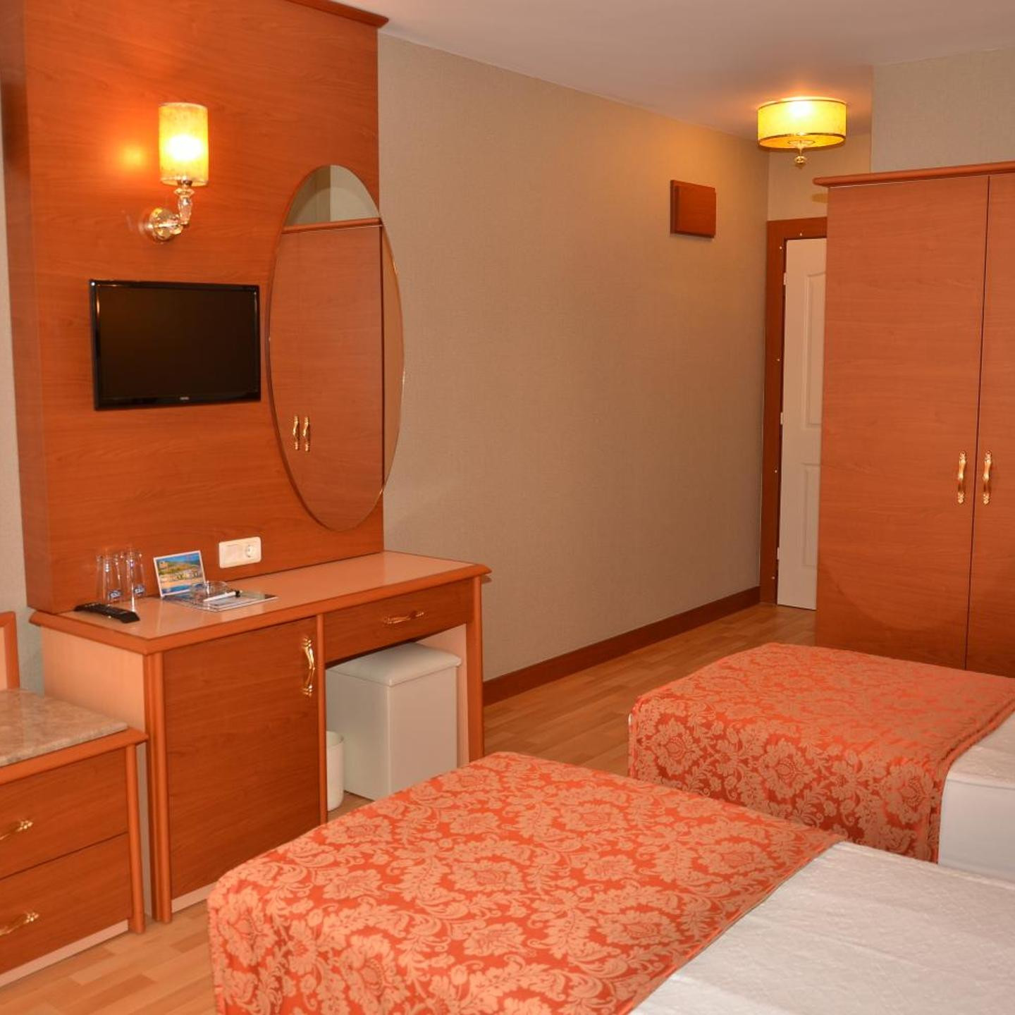 Kleopatra Dreams Beach Hotel